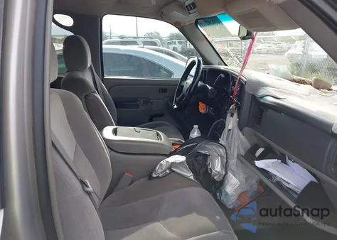 2004 GMC Yukon Xl 1500 Sle z USA, uszkodzony, nr VIN 3GKEC16Z84G269717